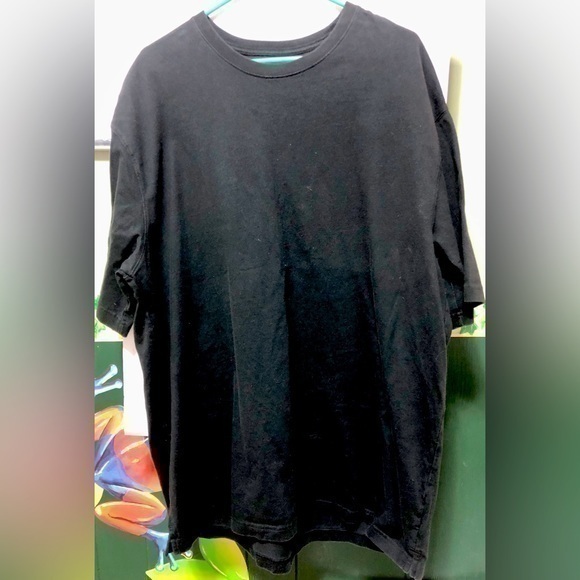 🌷Duluth Trading Co. Black Cotton Crew Neck Long Tail T-shirt - Picture 1 of 7